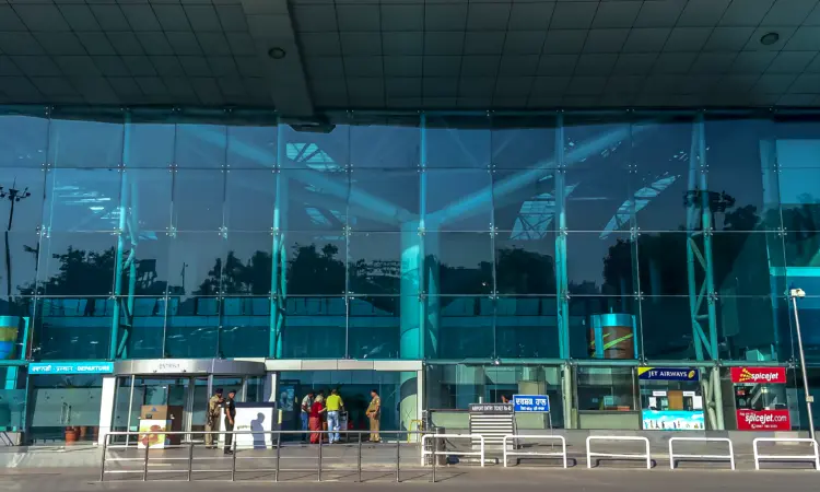 נמל התעופה הבינלאומי סרי גורו Ram Dass Jee