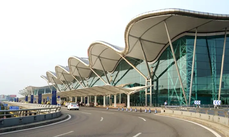 مطار تشونغتشينغ جيانغبى الدولي