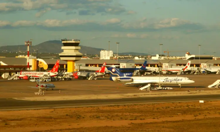 de luchthaven van Faro