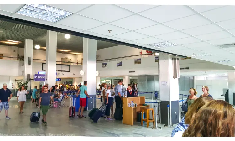 Heraklion International Airport “Nikos Kazantzakis”