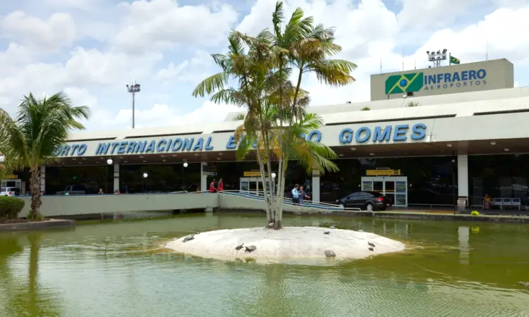 Eduardo Gomesin kansainvälinen lentokenttä