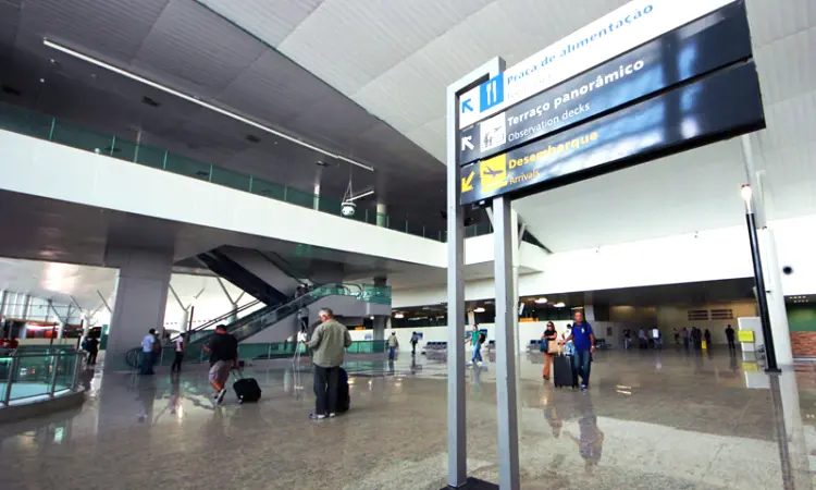 Eduardo Gomesin kansainvälinen lentokenttä