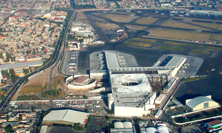 Международный аэропорт Бенито Хуарес