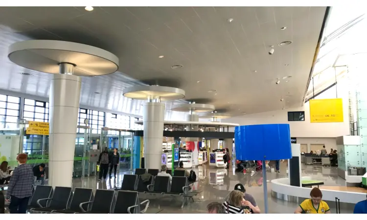 Аэропорт Жуан Паулу II