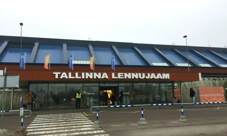 Леннарт Мери Таллиннский аэропорт