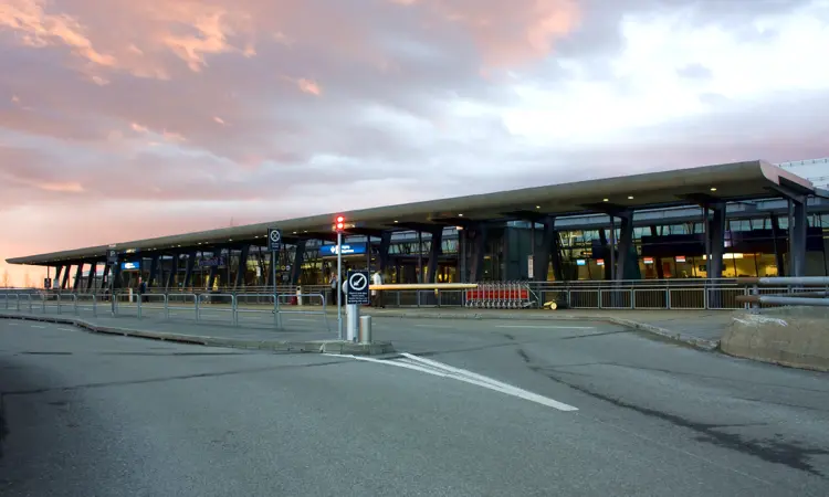 Flughafen Trondheim Værnes